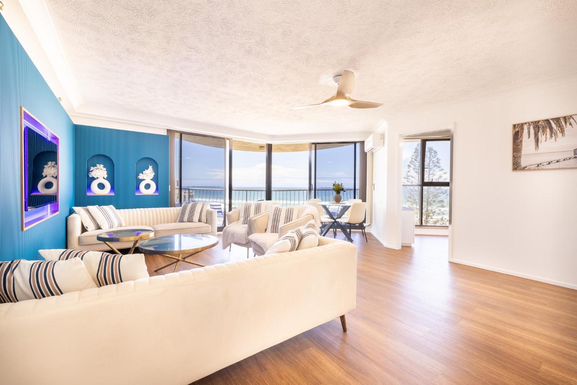 Waterfront 3-br In The Heart Of The * Gold Coast